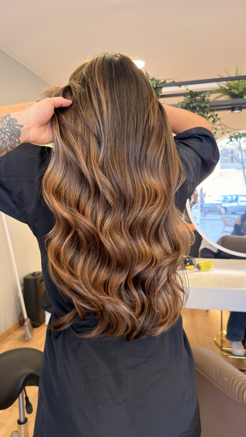 Cabelo acobreado feito no Camarim
